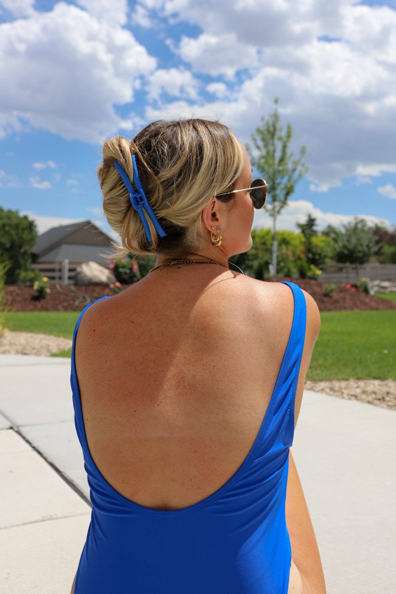 MATTE ORIGINAL HOLD EVERYTHING CLAW: LIGHT BROWN