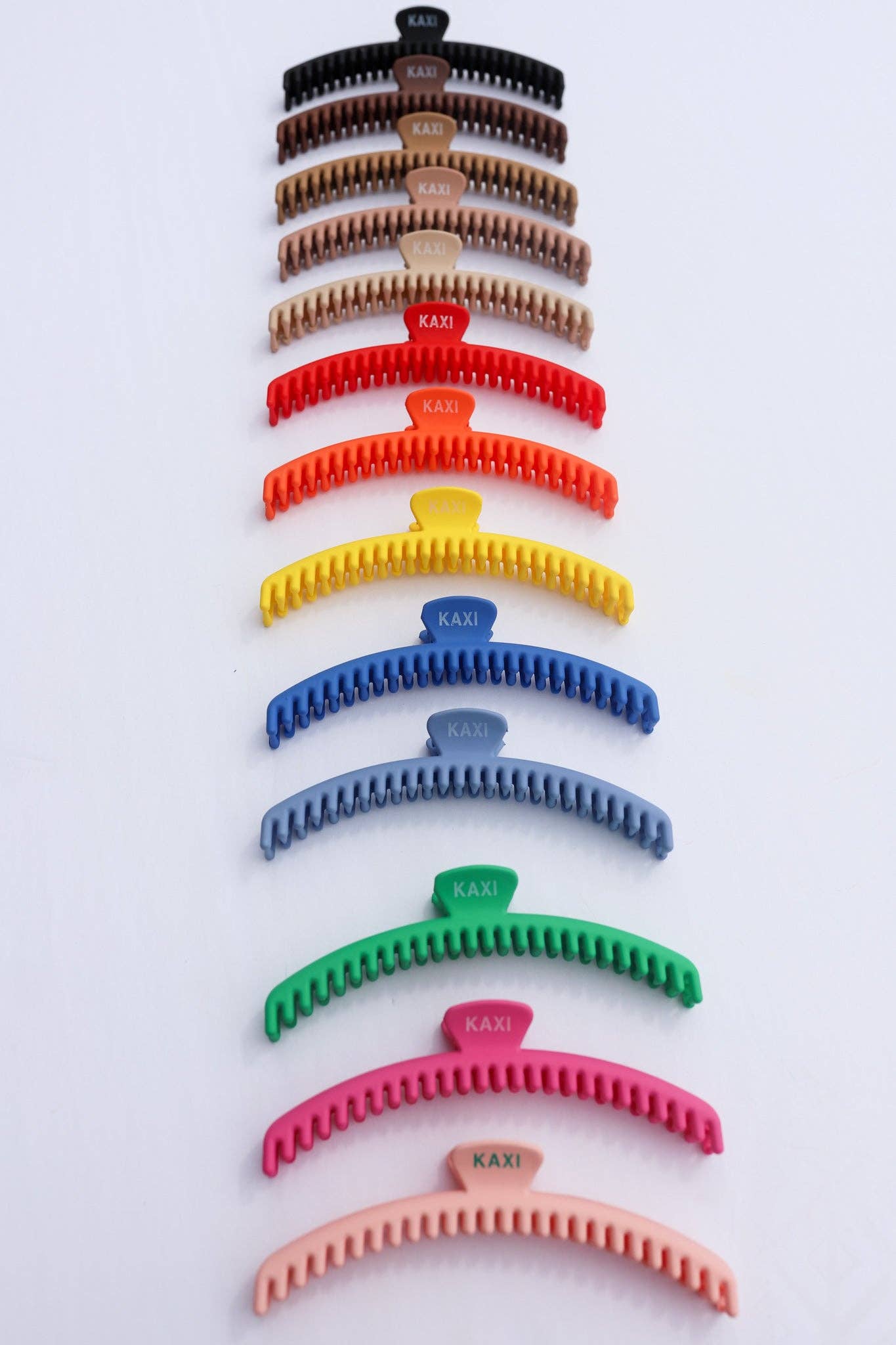 MATTE ORIGINAL HOLD EVERYTHING CLAW: LIGHT BROWN