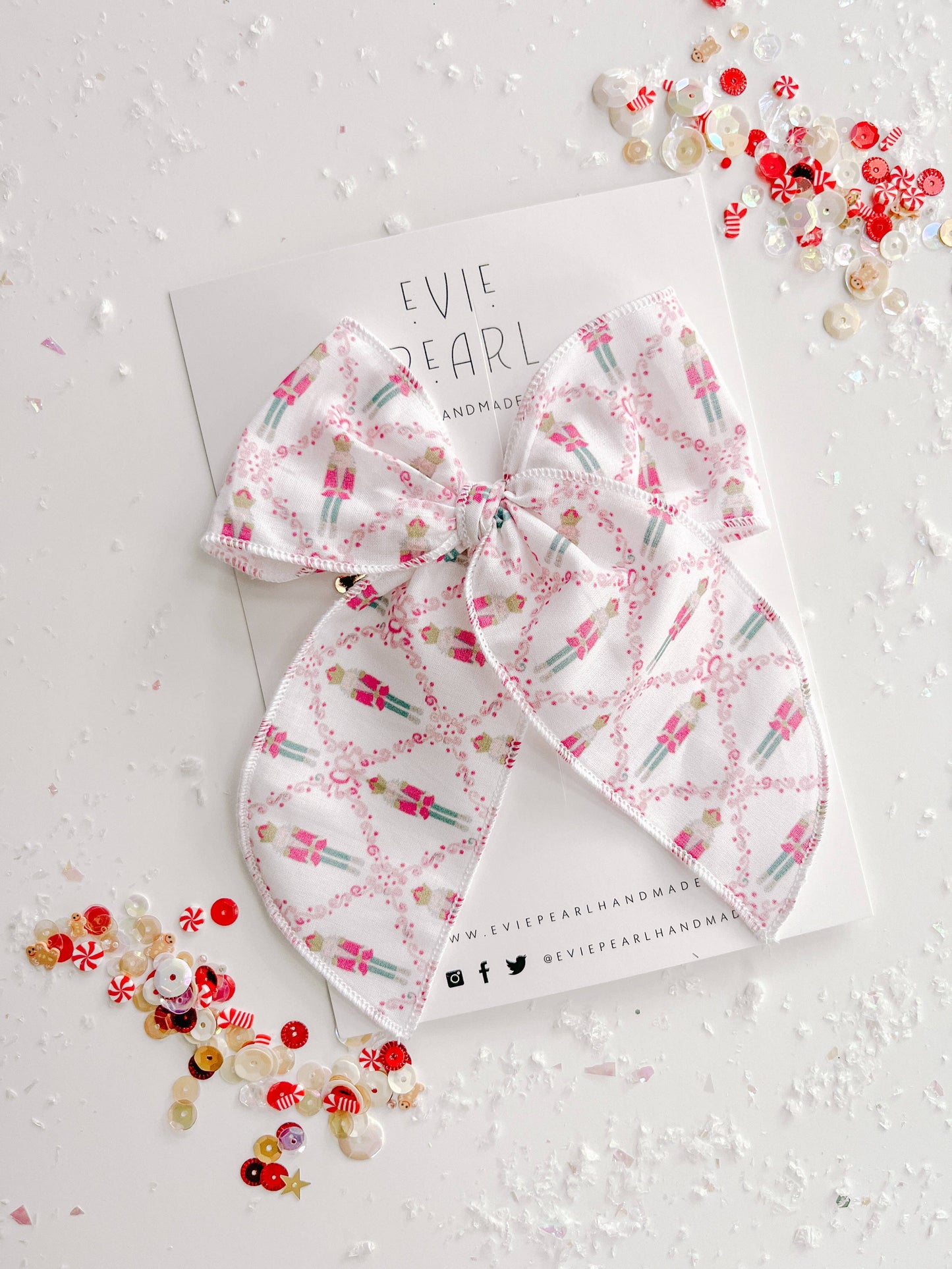 White Nutcracker Bow: Small Pigtails