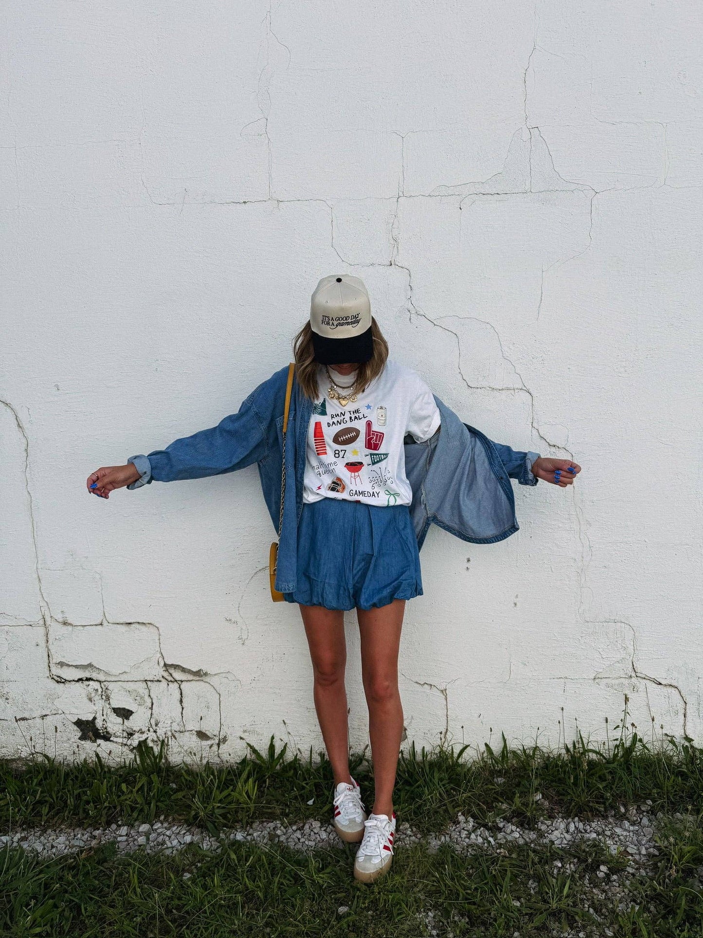 Run the Dang Ball Graphic Tee - Baby Sweet Pea's Boutique