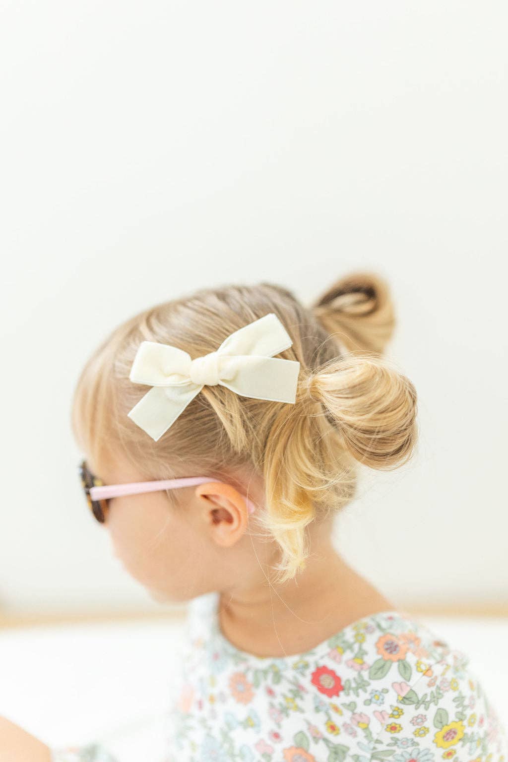 Classic Mini Velvet-Cream: Pigtails