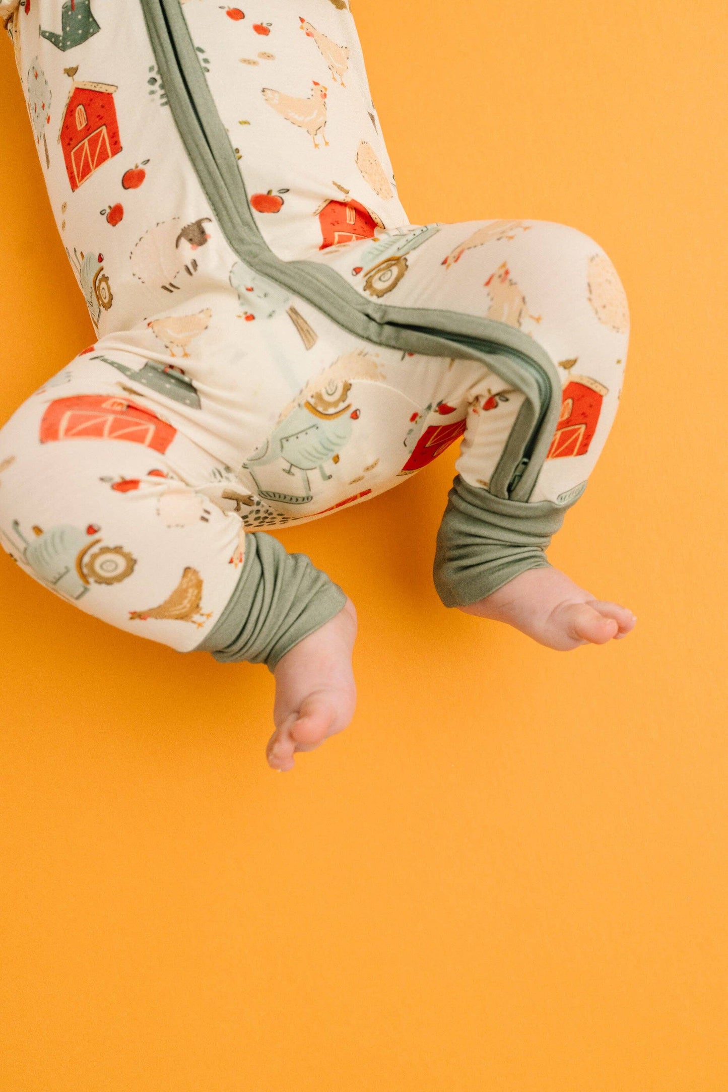 Farm Days Bamboo Sleeper: Newborn