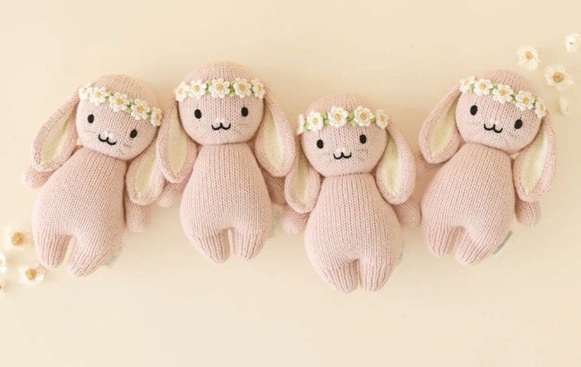 Baby bunny (rose with ivory floral crown)