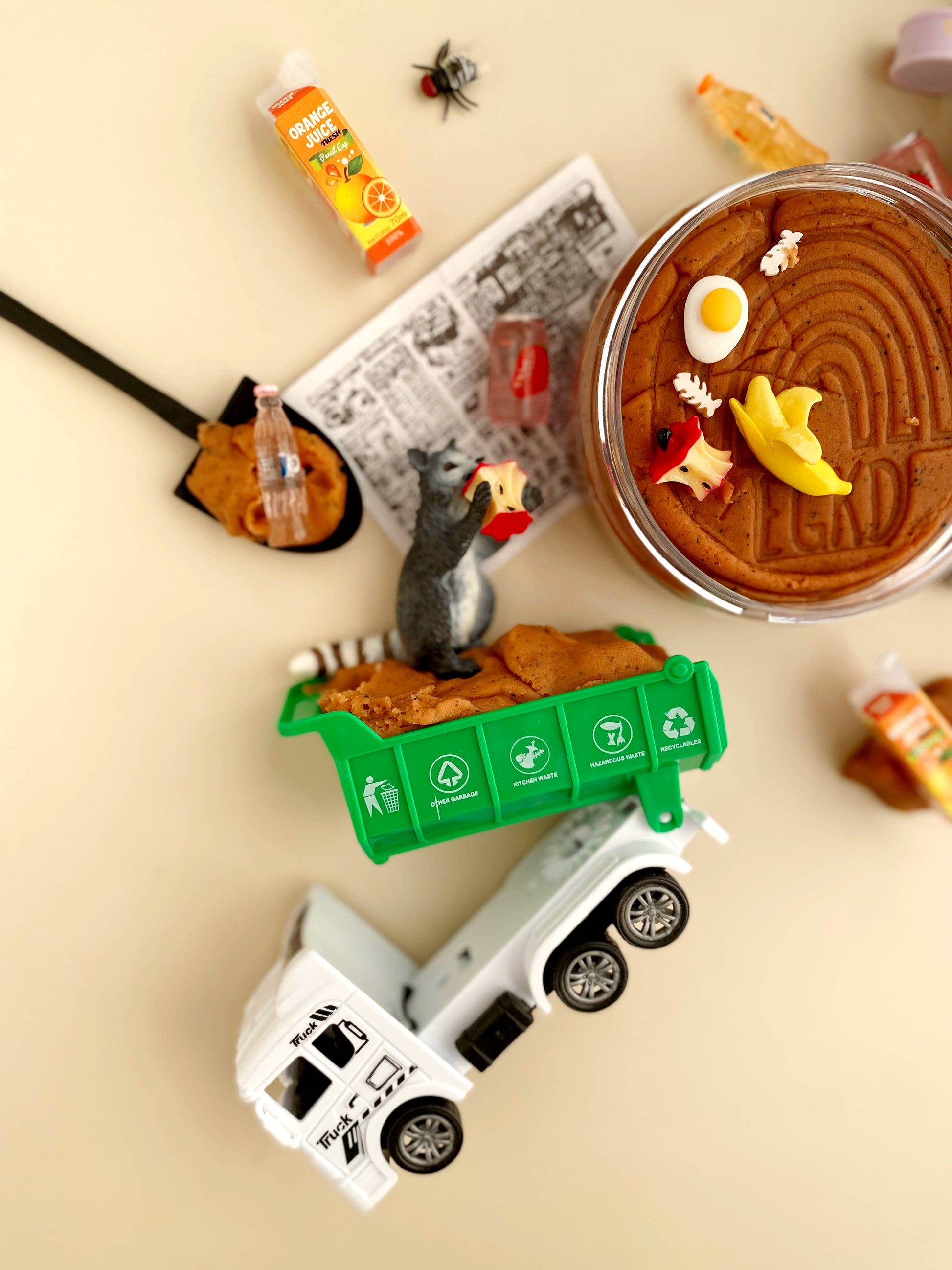 Garbage (Root Beer) KidDough Play Kit - Earth Grown KidDoughs (KidDoughs by EGKD)
