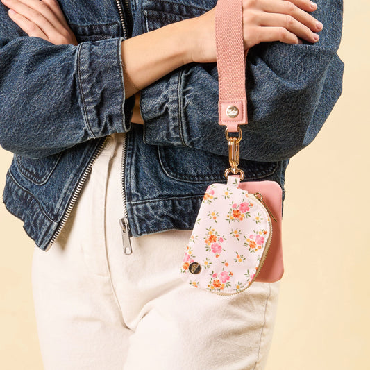 Dynamic Duo Pouch Wristlet-Endless Daydream Cream - The Darling Effect