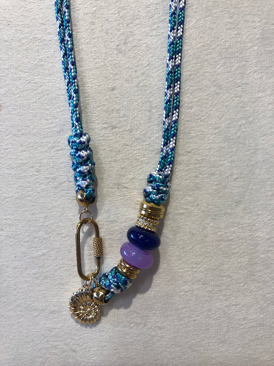 Paracord Seashell Necklace
