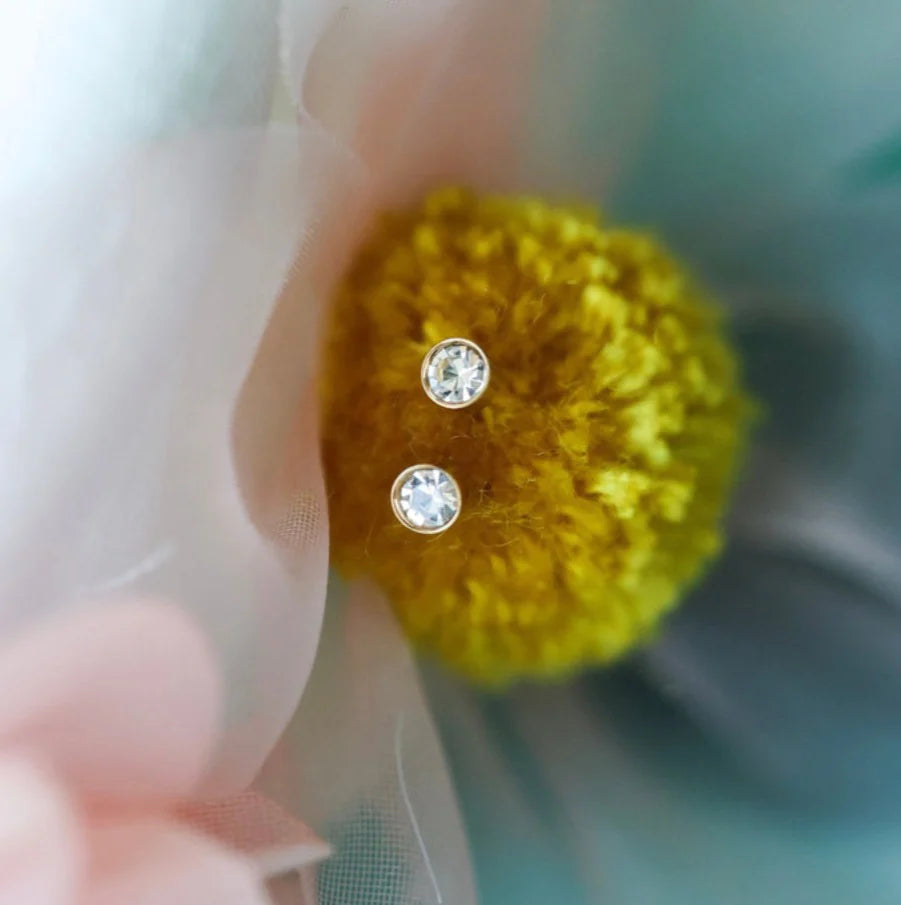 Tiny Diamonds Earrings - Pierced