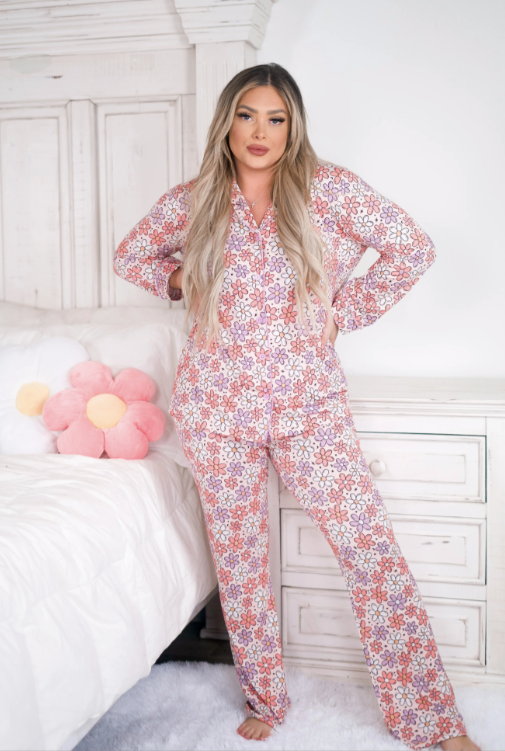 FULL BLOOM EXCLUSIVE WOMEN’S RELAXED FLARE DREAM SET