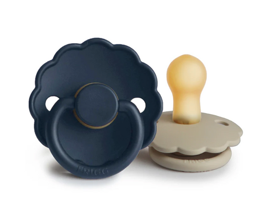 FRIGG Daisy Natural Rubber Pacifier 2-Pack- Dark Navy/ Sandstone