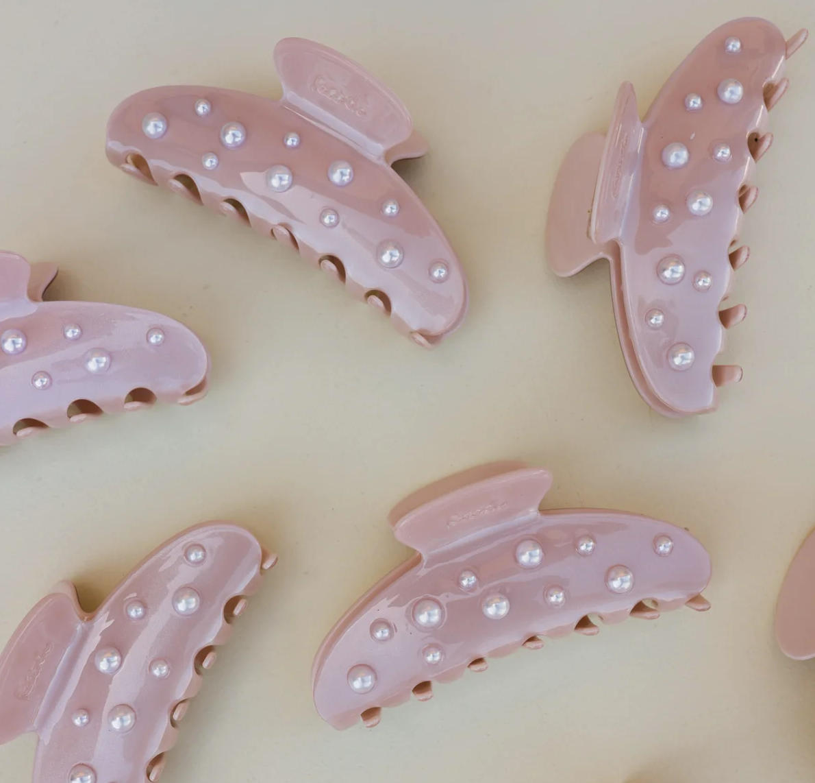 PEARL CLAW - KAXI