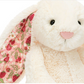 Blossom Cream Bunny 'Berry'
