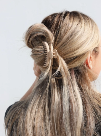 Matte Mini Hold Everything Claw - Kaxi