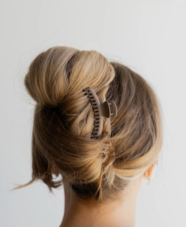 Matte Mini Hold Everything Claw - Kaxi