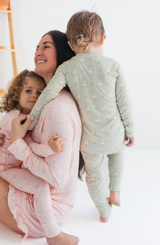 Green Little Goose Two Piece Set - Baby Sweet Pea's Boutique