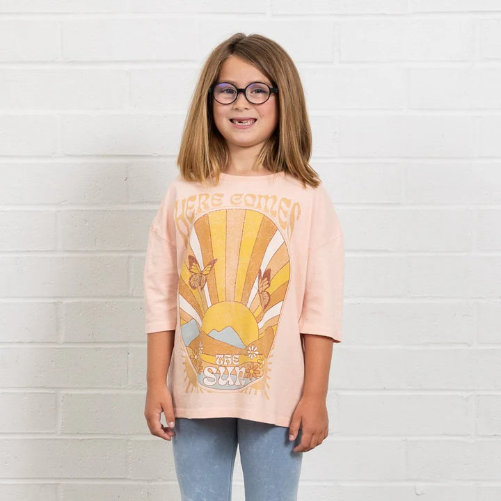 OVERSIZED Here Comes The Sun Super Tee