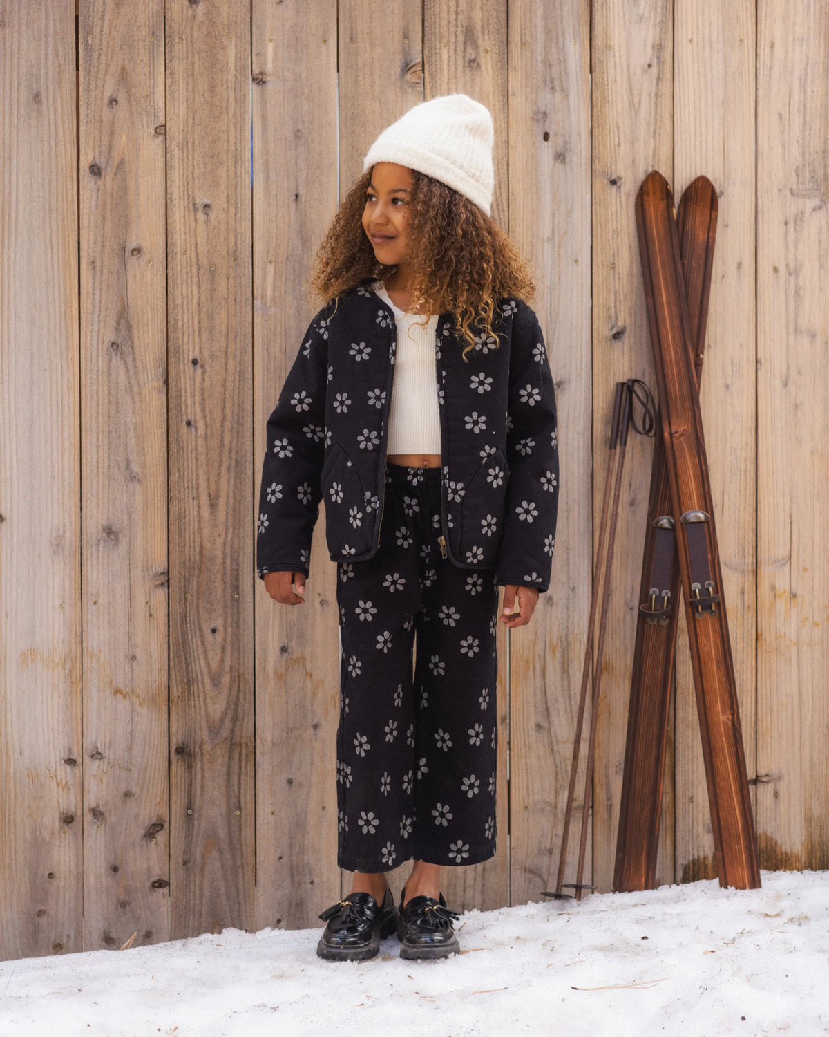 Dove Pant Black Daisy