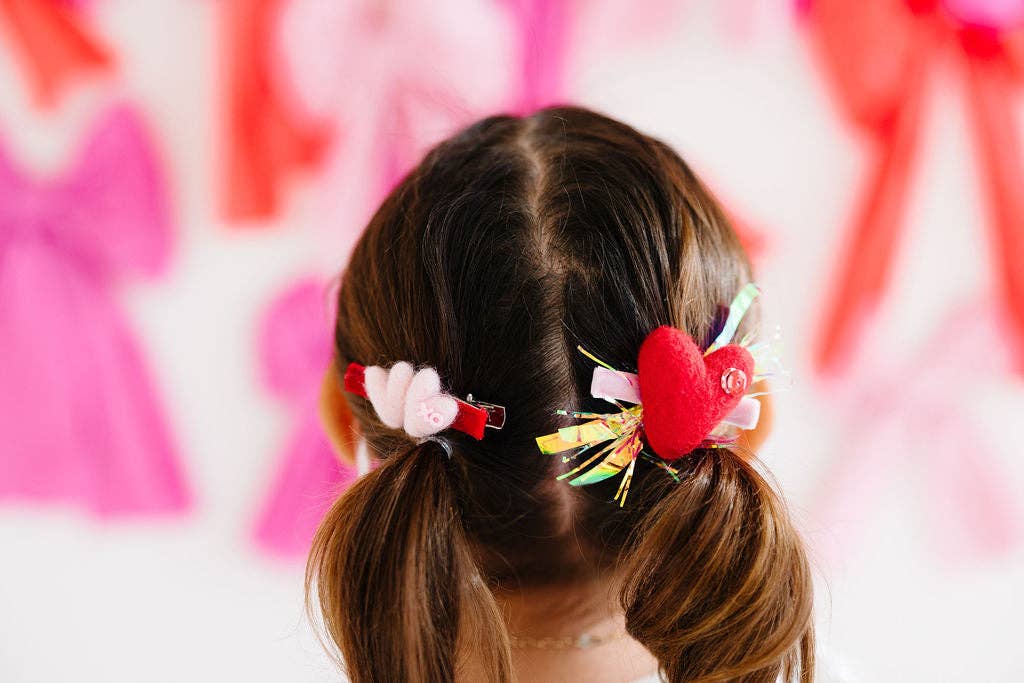 Xo Pink Hearts & Red Party Sequins Heart Clip Set