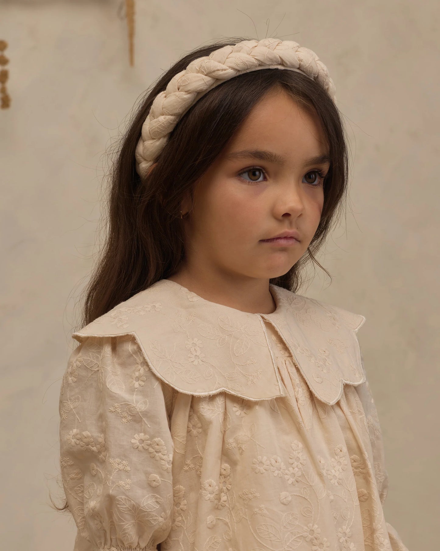 BRAIDED HEADBAND EMBROIDERED FLORAL