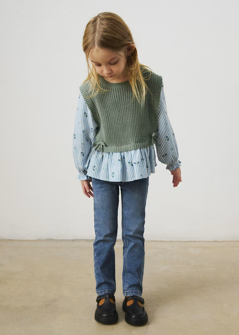 Girls Dark wash jeans