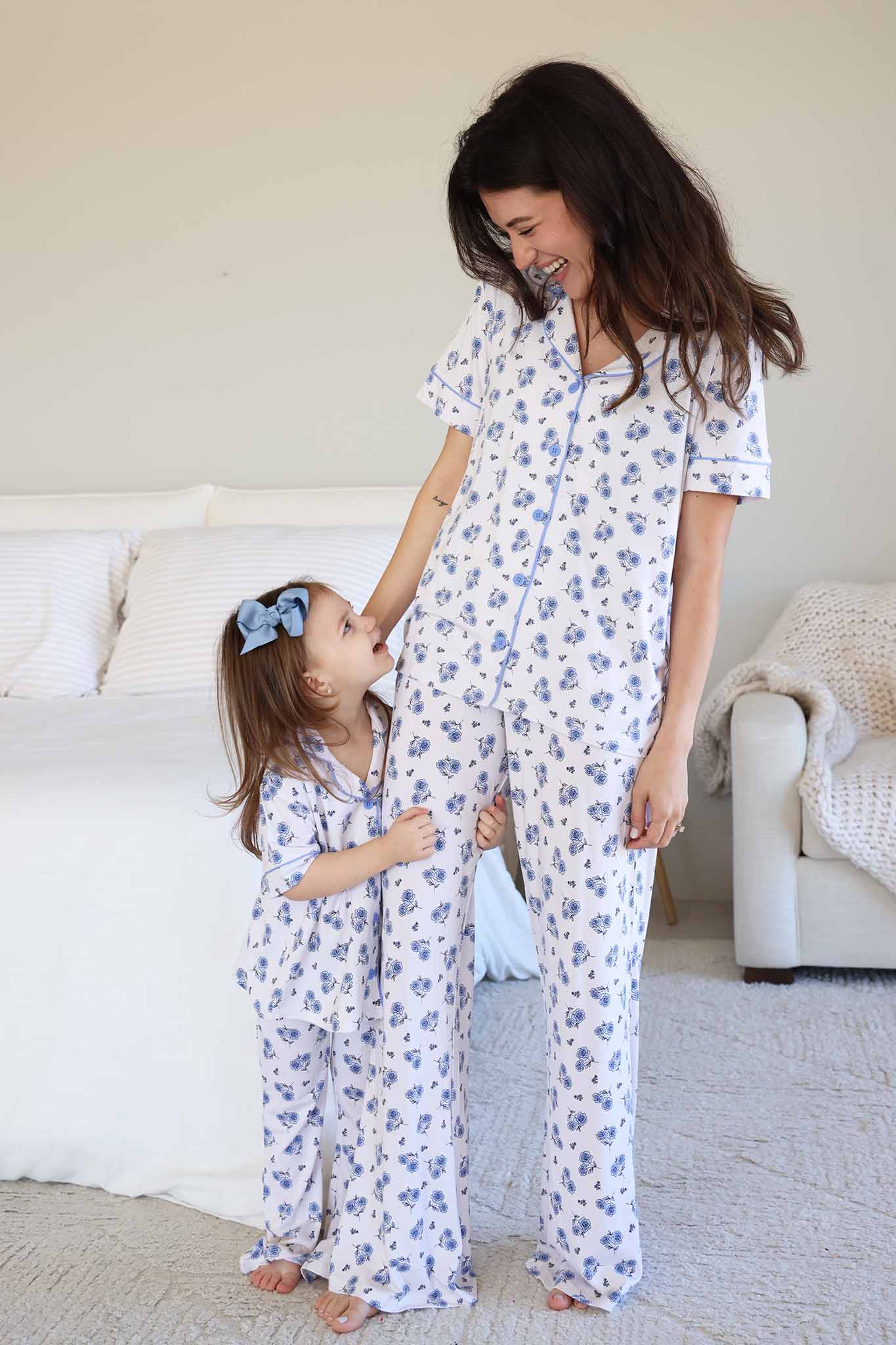 Women's Two Piece Flare Lounge Set | Sapphire Garden - Caden Lane