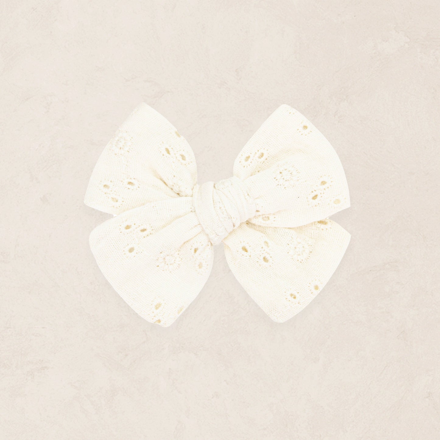 Adventure Bow - Vanilla Eyelet Clip - Alligator Clip - Lou Lou & Co