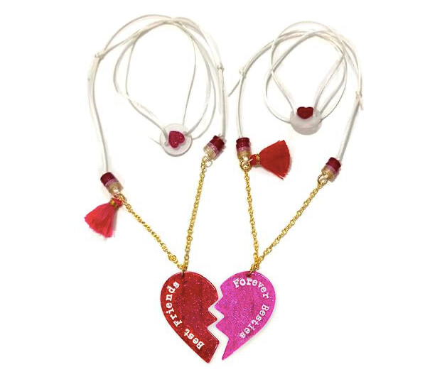 VAL-Best Friends + Forever Besties Hearts Necklace - Lilies & Roses