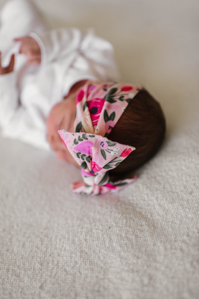 Printed Knot Headband: Bae - Baby Sweet Pea's Boutique